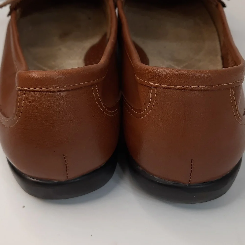 Thom McAn Tan Buckle Loafers Size 10 W - Picture 7 of 9